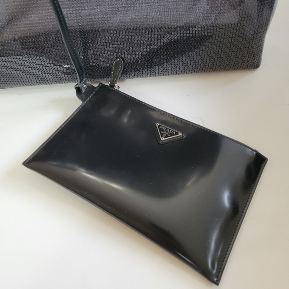 Prada mesh sequined large tote bag with removable pouch NWT - Picture 4 of 6